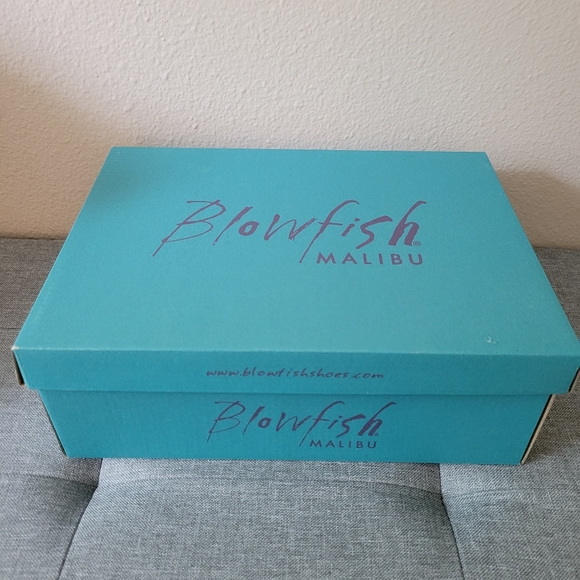Blowfish Malibu Sandals NWT - Picture 5 of 5